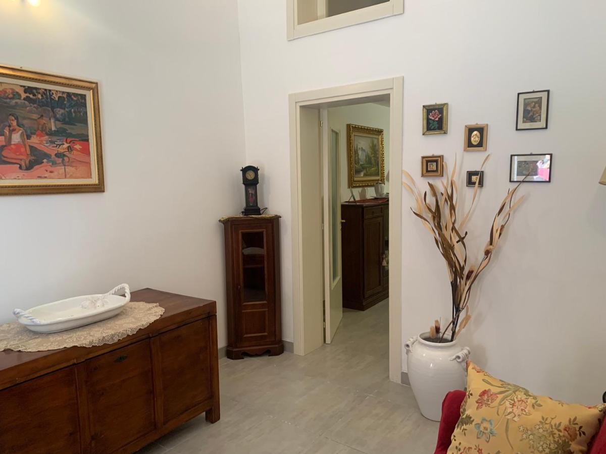 La Casa Di Stefania 2 Centro Storico Lägenhet Lecce Exteriör bild