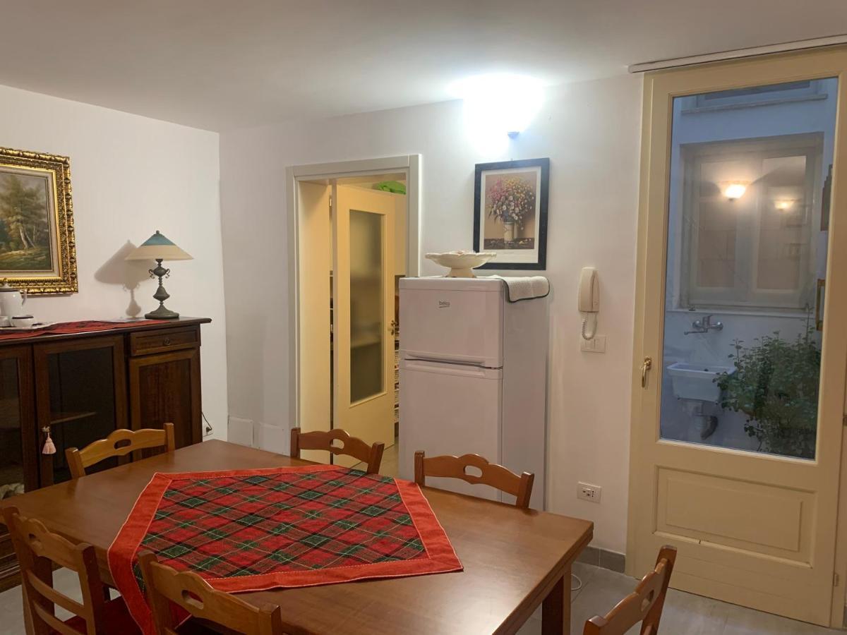La Casa Di Stefania 2 Centro Storico Lägenhet Lecce Exteriör bild